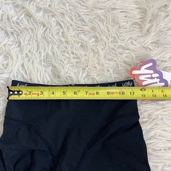 YITTY NWT Women's Spotlight Shaping High Waist Shorts Shimmering Black Size XS - Picture 5 of 10